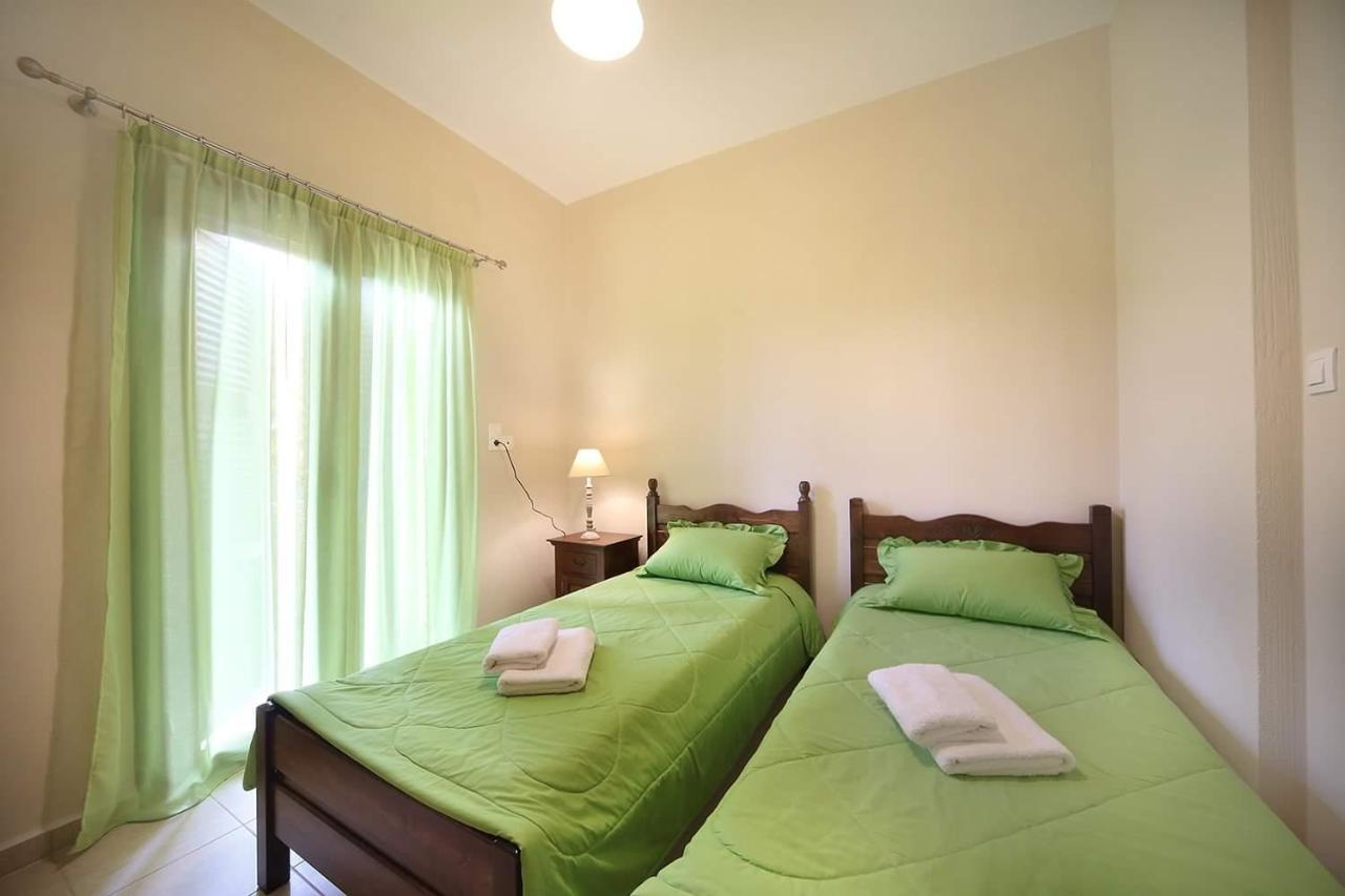 Sfakia Thea Apartments ภายนอก รูปภาพ