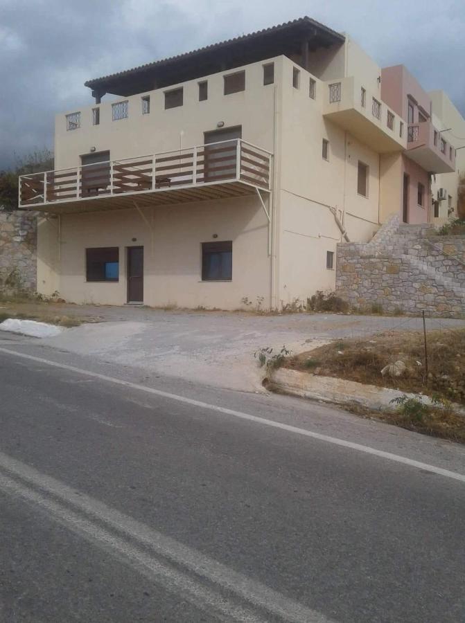 Sfakia Thea Apartments ภายนอก รูปภาพ